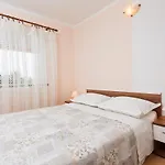 Family Friendly House With A Swimming Pool Cove Stratincica, Korcula - 14472 Casa de Férias Vela Luka