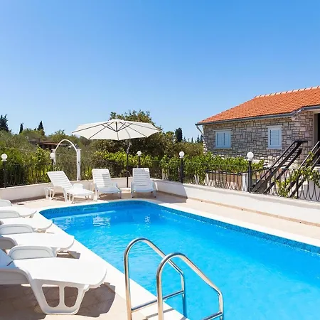 Tatil Evi Family Friendly House With A Swimming Pool Cove Stratincica, Korcula - 14472